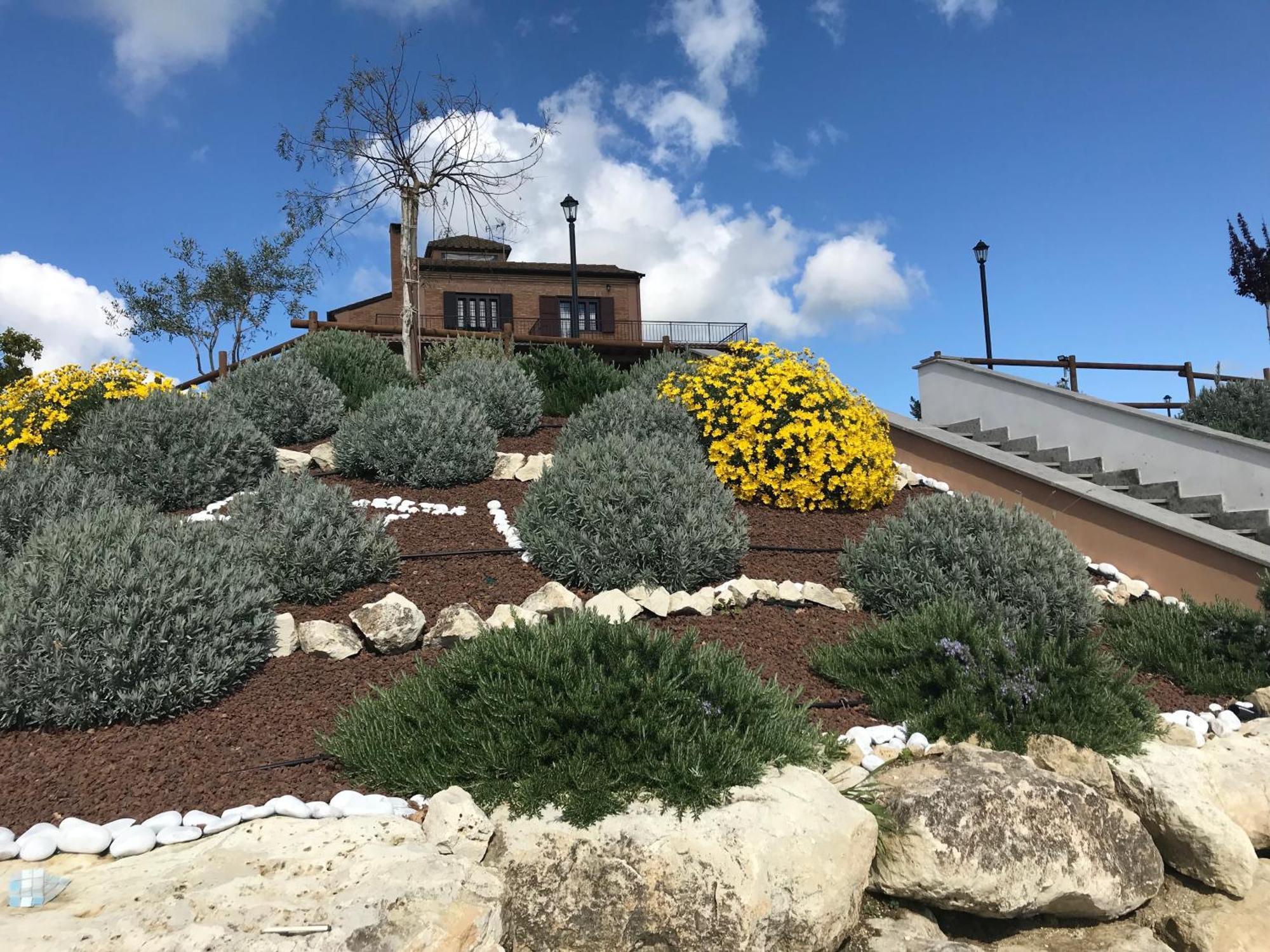 Love Nests By The Bell Tower Lodge Palidoro Exterior photo